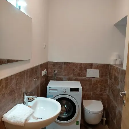 Morettina Con Terrazzo
