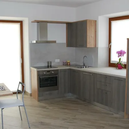 Morettina Con Terrazzo *
